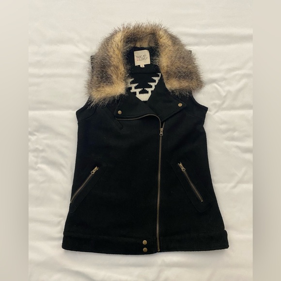 Thread & Supply Jackets & Blazers - Thread & Supply Black Vest Size Large